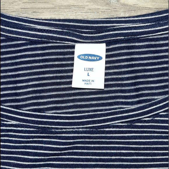 Old Navy Lux Striped T Shirt Large Navy White Stripe - Picture 4 of 8